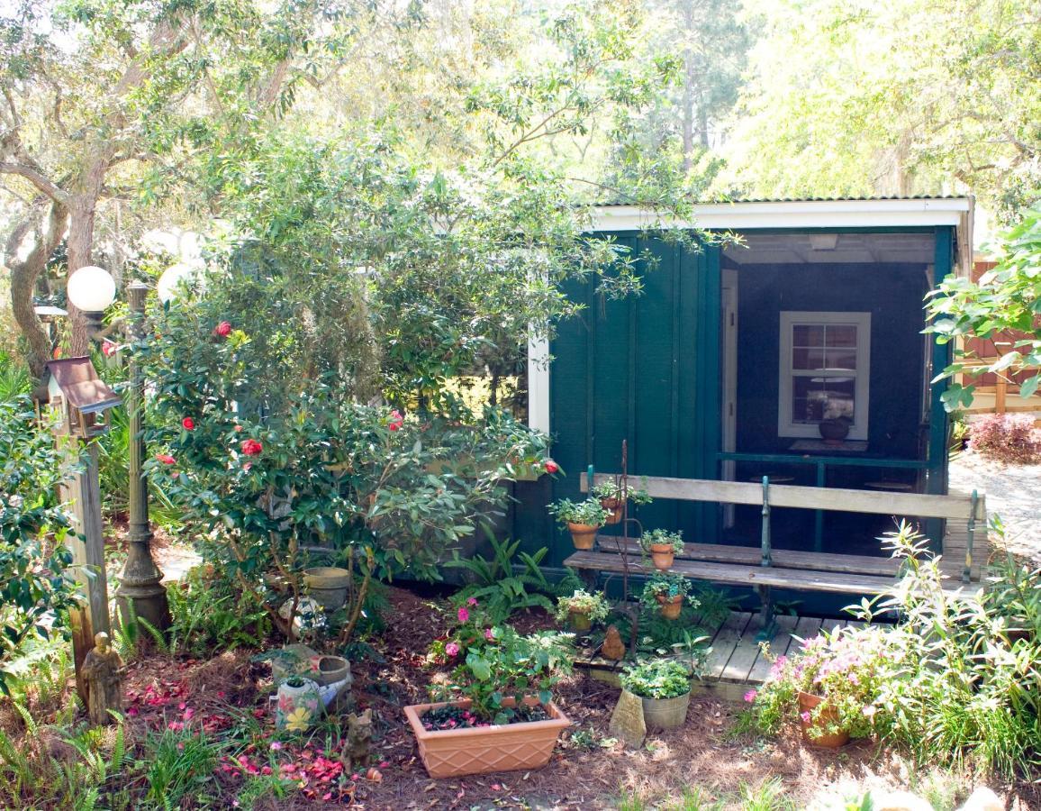 Hibiscus Coffee & Guesthouse Grayton Beach Exterior foto