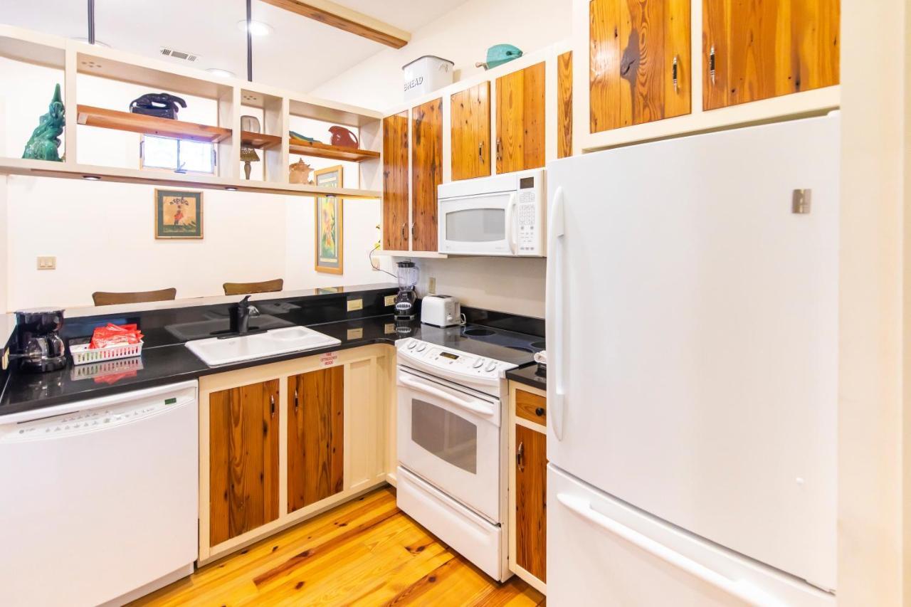 Hibiscus Coffee & Guesthouse Grayton Beach Exterior foto
